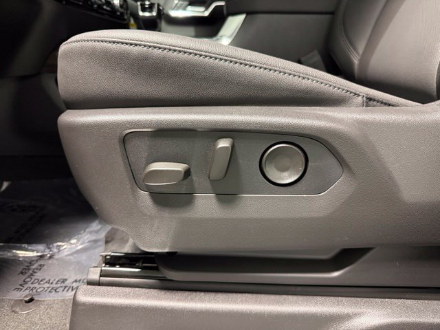 2026 GMC Sierra 1500 SLT - Photo 14