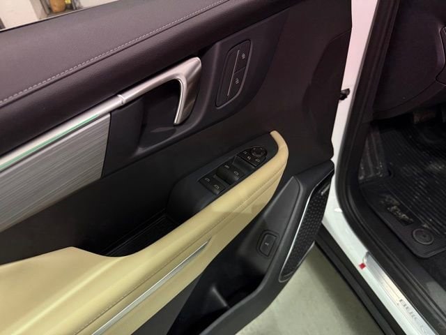 2026 Buick Enclave Preferred - Photo 12