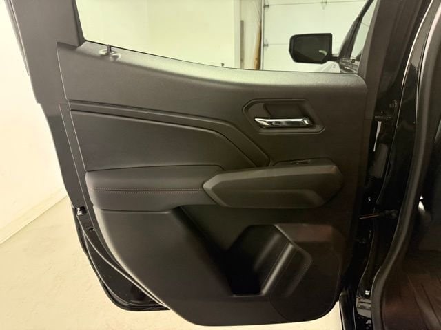 2023 Chevrolet Colorado Z71 - Photo 23