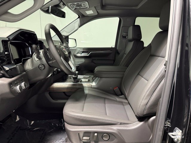 2026 GMC Sierra 1500 SLT - Photo 13