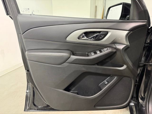 2020 Chevrolet Traverse 1LT - Photo 11