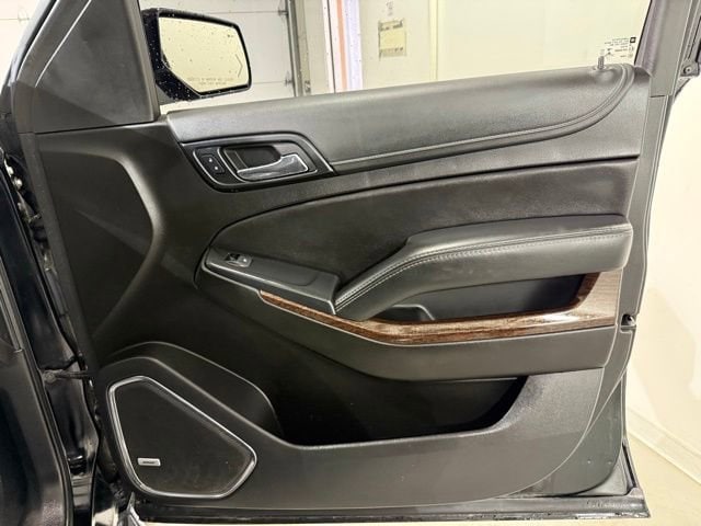 2020 GMC Yukon XL SLT - Photo 30
