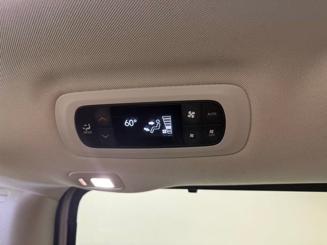 2021 Chrysler Pacifica Limited - Photo 17