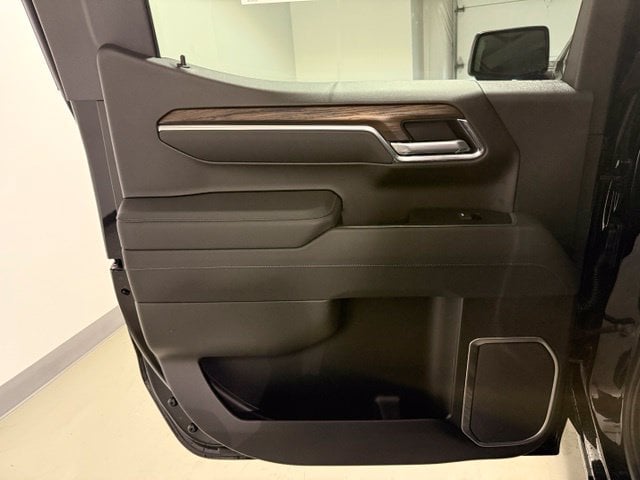 2026 GMC Sierra 1500 SLT - Photo 24