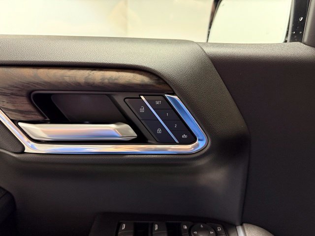 2026 GMC Sierra 1500 SLT - Photo 10