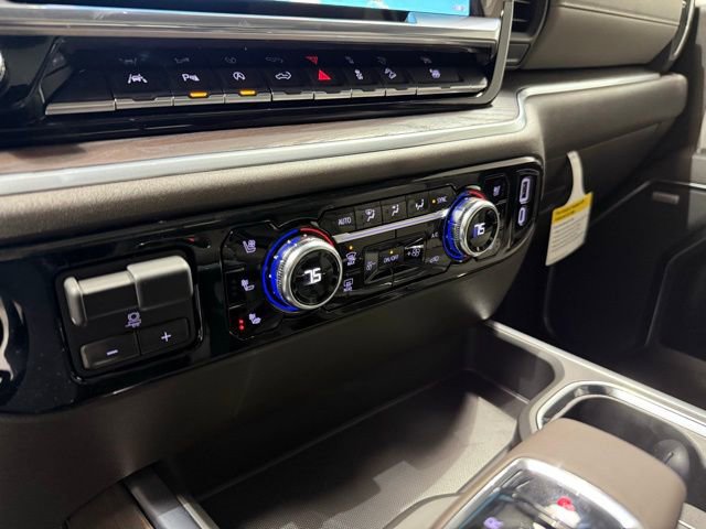 2026 GMC Sierra 1500 SLT - Photo 23
