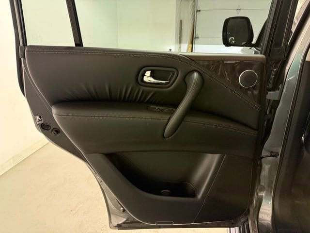 2023 Nissan Armada Platinum - Photo 25
