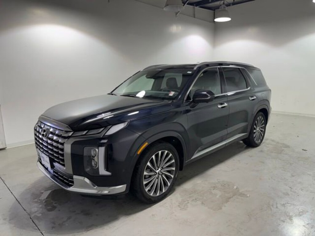 Used 2023 Hyundai Palisade Calligraphy SUV