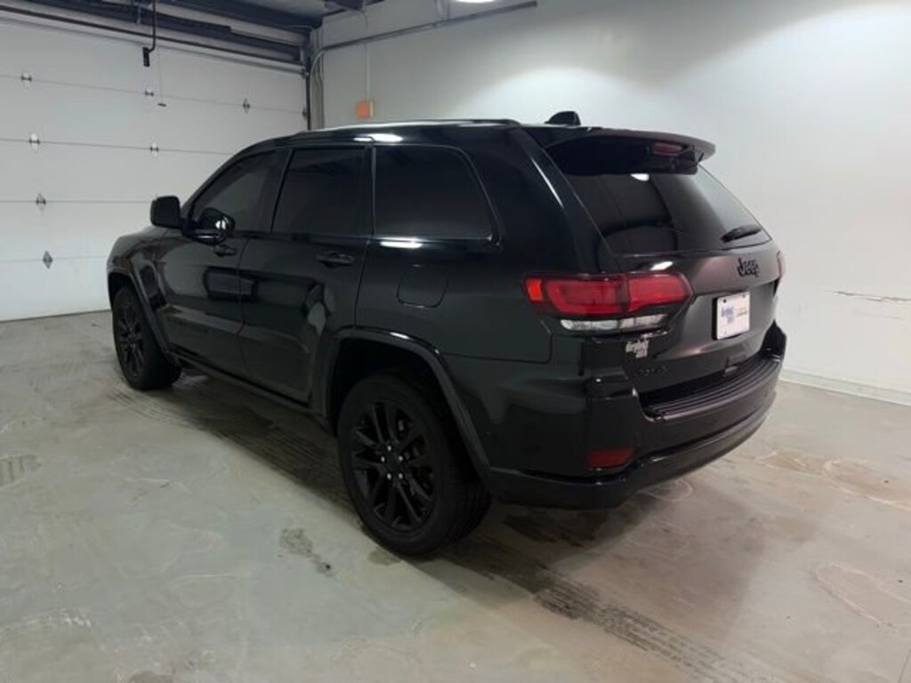 Used 2021 Jeep Grand Cherokee Laredo X