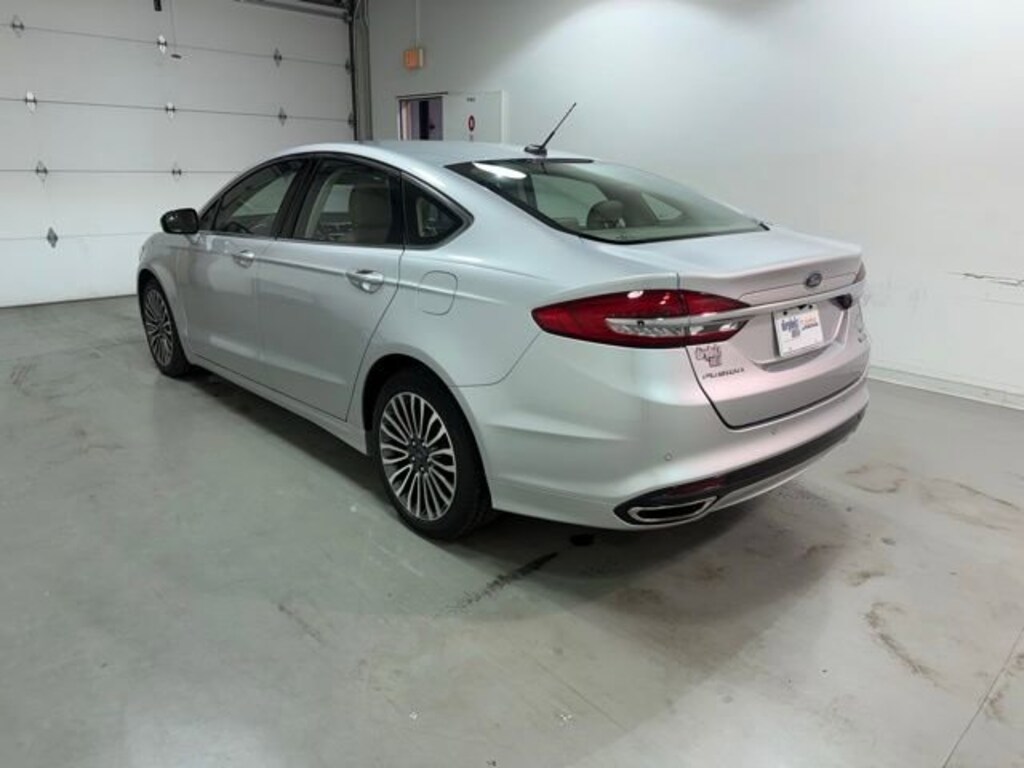 Used 2017 Ford Fusion SE