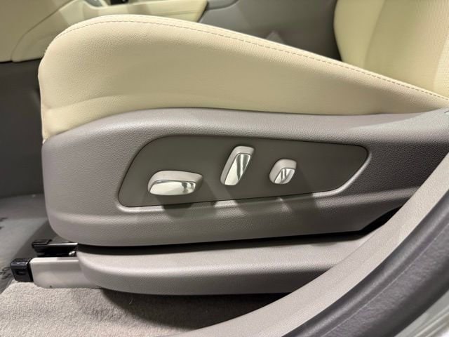 2026 Cadillac XT5 Premium Luxury - Photo 14