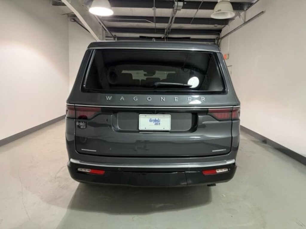 Used 2023 Jeep Wagoneer Series II 4x4 SUV