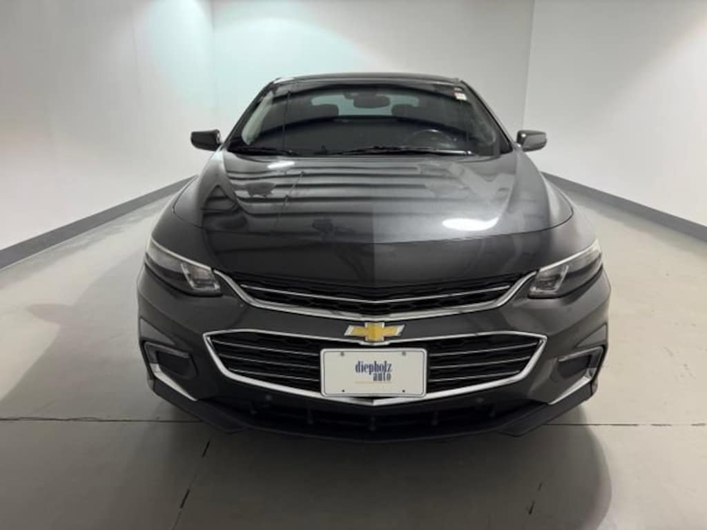 Used 2018 Chevrolet Malibu LT Car