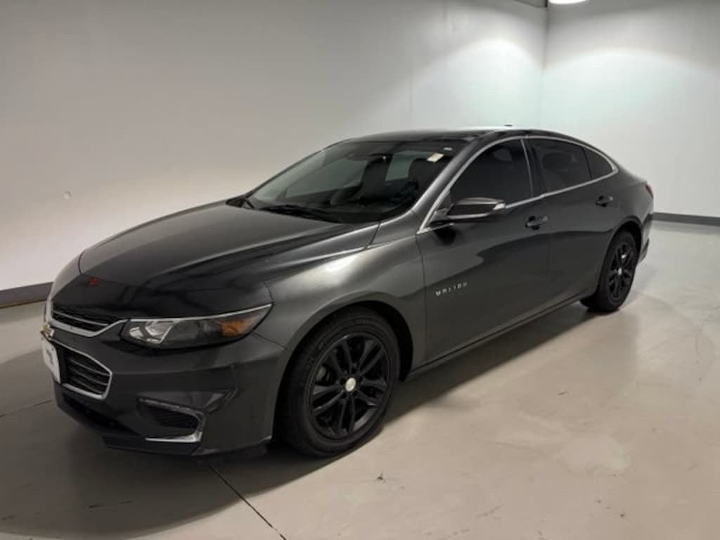 Used 2018 Chevrolet Malibu LT Car