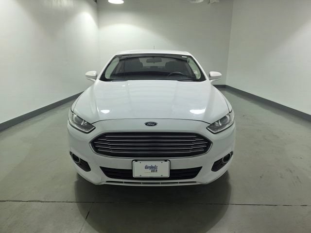 Used 2016 Ford Fusion SE with VIN 3FA6P0H7XGR352249 for sale in Charleston, IL