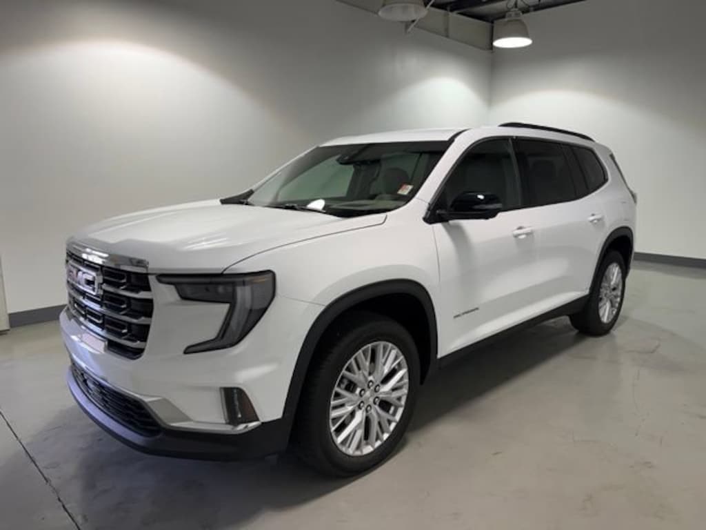 Used 2026 GMC Acadia Elevation SUV