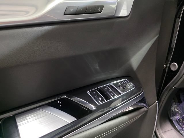 2026 Cadillac Escalade Sport - Photo 12