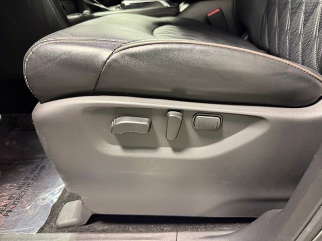 2023 Nissan Armada Platinum - Photo 16