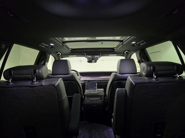 2026 Cadillac Escalade Sport - Photo 10