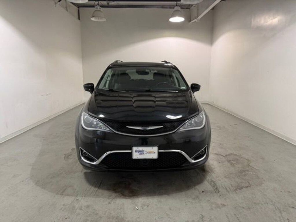 Used 2019 Chrysler Pacifica Touring L Plus
