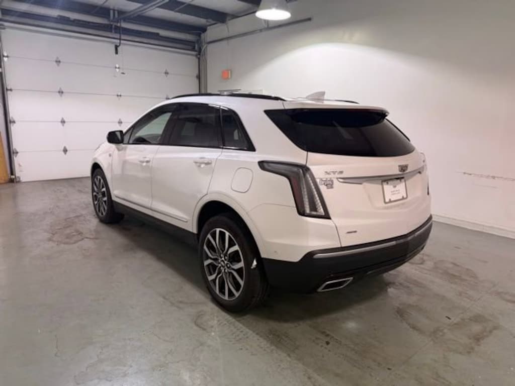Used 2022 CADILLAC XT5 Sport SUV