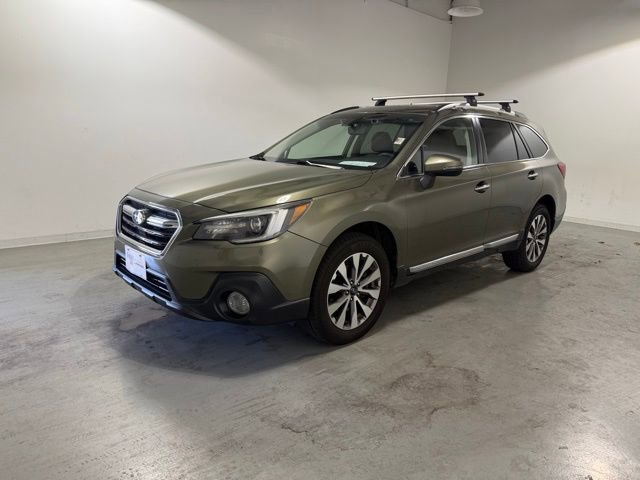 2019 Subaru Outback Touring photo 3