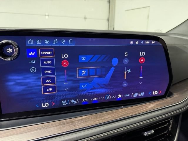 2026 Chevrolet Suburban Premier - Photo 22