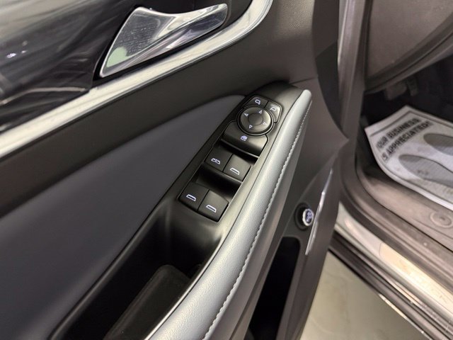 2023 Buick Enclave Essence - Photo 12