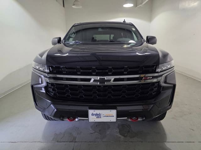 Certified 2022 Chevrolet Tahoe Z71 with VIN 1GNSKPKL2NR317730 for sale in Charleston, IL