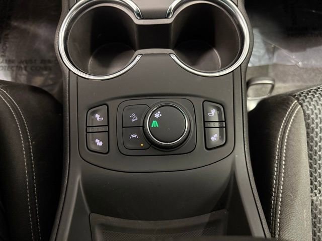 2024 GMC Terrain SLE - Photo 20