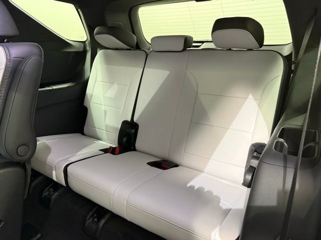 2026 Chevrolet Traverse High Country - Photo 30