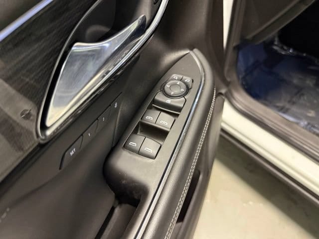 2021 Buick Envision Essence - Photo 13