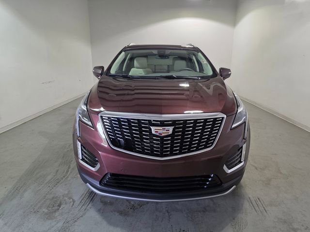 2022 Cadillac XT5 Premium Luxury photo 2