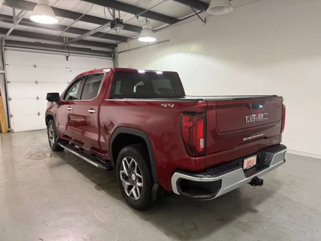 Certified 2023 GMC Sierra 1500 SLT Truck Crew Cab