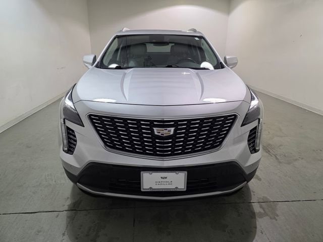 Used 2021 Cadillac XT4 Premium Luxury with VIN 1GYFZCR40MF054516 for sale in Charleston, IL