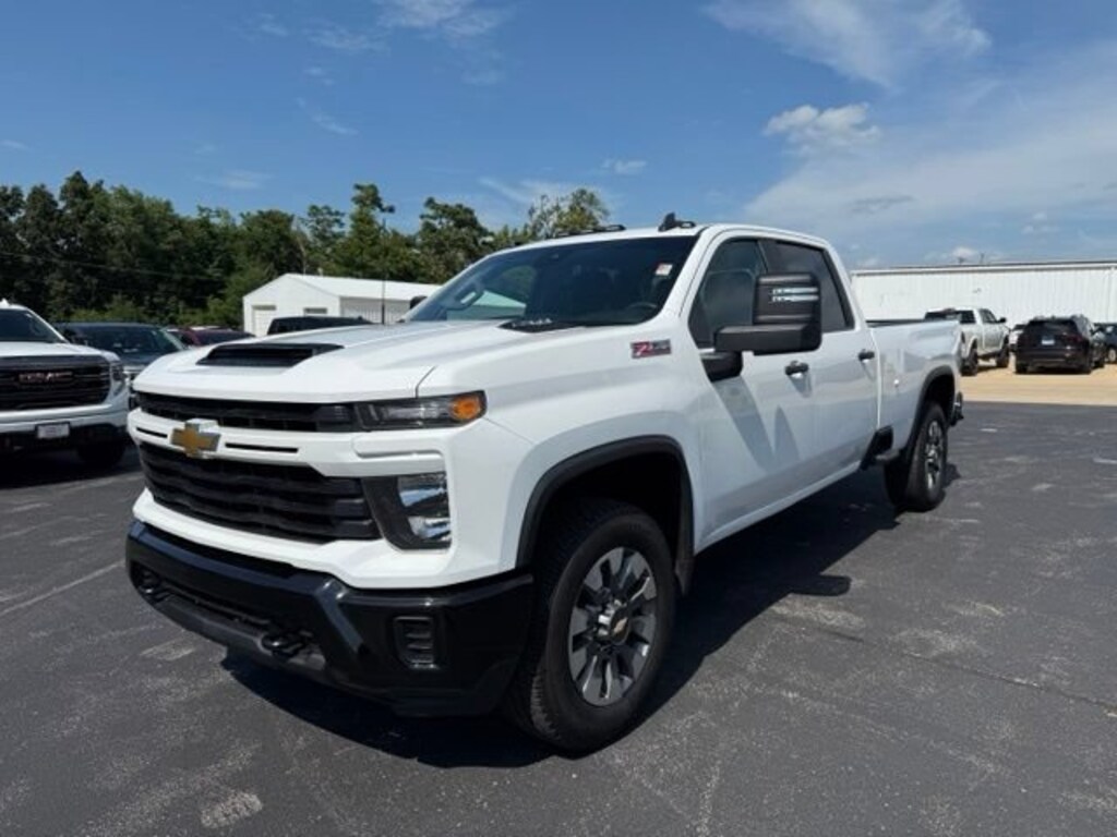 Used 2024 Chevrolet Silverado 2500 HD Custom Truck Crew Cab