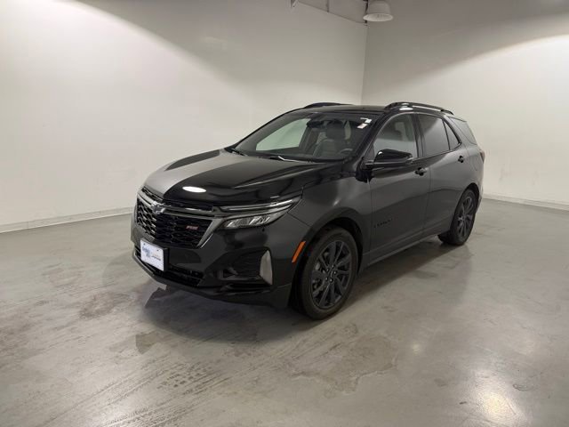 2023 Chevrolet Equinox RS photo 2