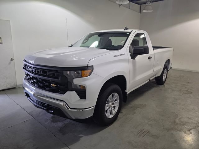 2024 Chevrolet Silverado 1500 photo 3