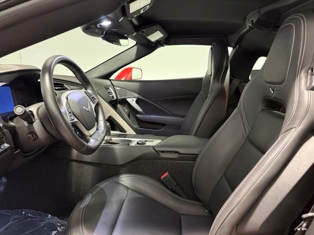 2018 Chevrolet Corvette 2LT - Photo 12