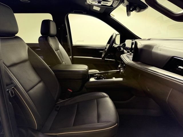 2026 Chevrolet Suburban Premier - Photo 33