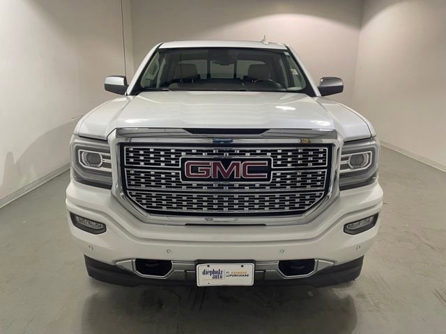 Used 2018 GMC Sierra 1500 Denali Denali with VIN 3GTU2PEC3JG256539 for sale in Charleston, IL