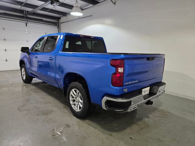 2025 Chevrolet Silverado 1500 LT photo 4
