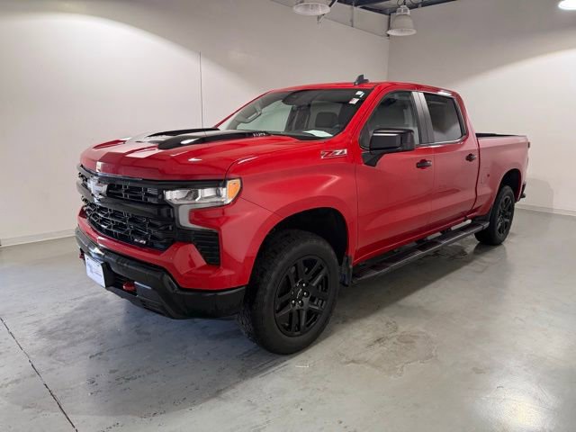 2023 Chevrolet Silverado 1500 LT Trail Boss photo 3