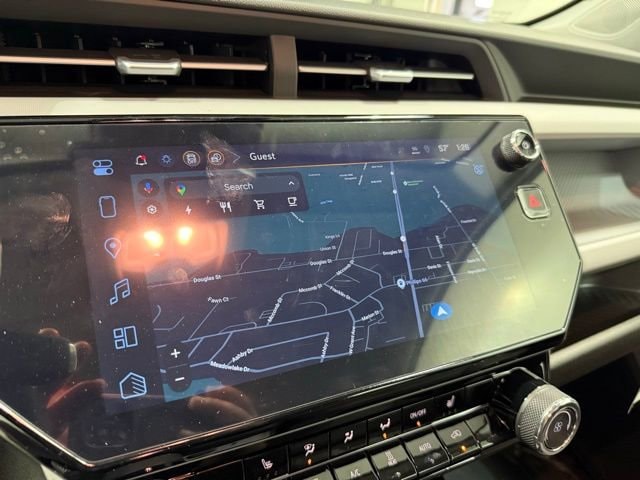 2027 Chevrolet Bolt LT - Photo 19