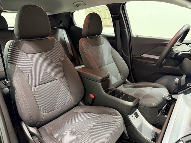 2027 Chevrolet Bolt LT - Photo 29