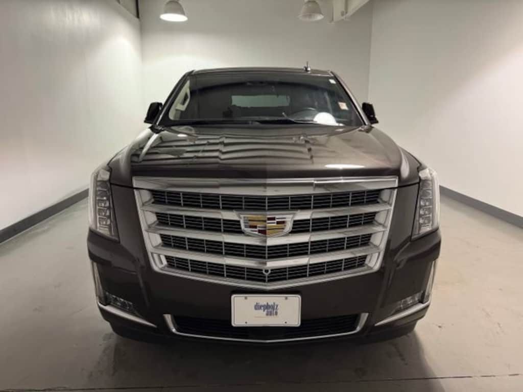 Used 2020 CADILLAC Escalade Premium Luxury SUV