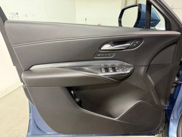 2025 Cadillac XT4 Premium Luxury - Photo 10