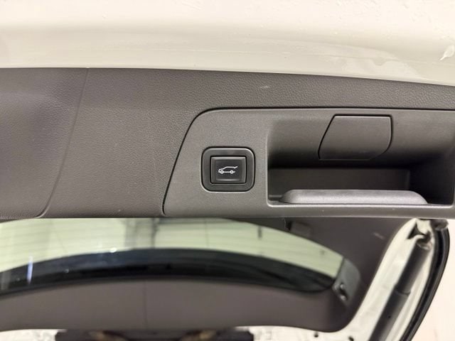 2021 Buick Envision Essence - Photo 9