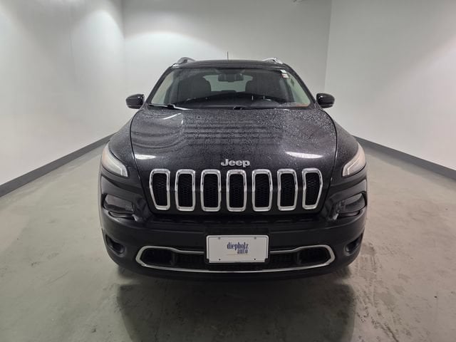 Used 2016 Jeep Cherokee Limited with VIN 1C4PJMDB0GW169389 for sale in Charleston, IL