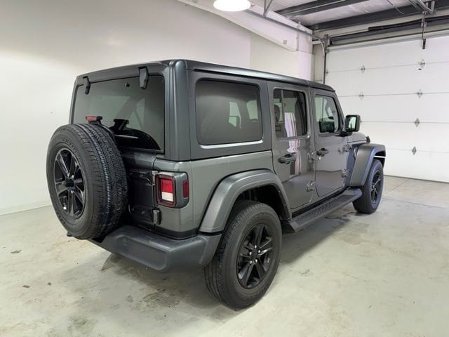 2022 Jeep Wrangler Unlimited Altitude - Photo 7